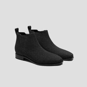 Vivaia- Square-Toe Slip-On Chelsea Boots